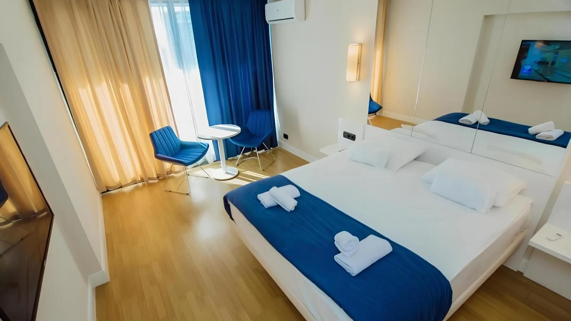 Sea View Panoramic Aparthotel 5*, Batumi Georgia