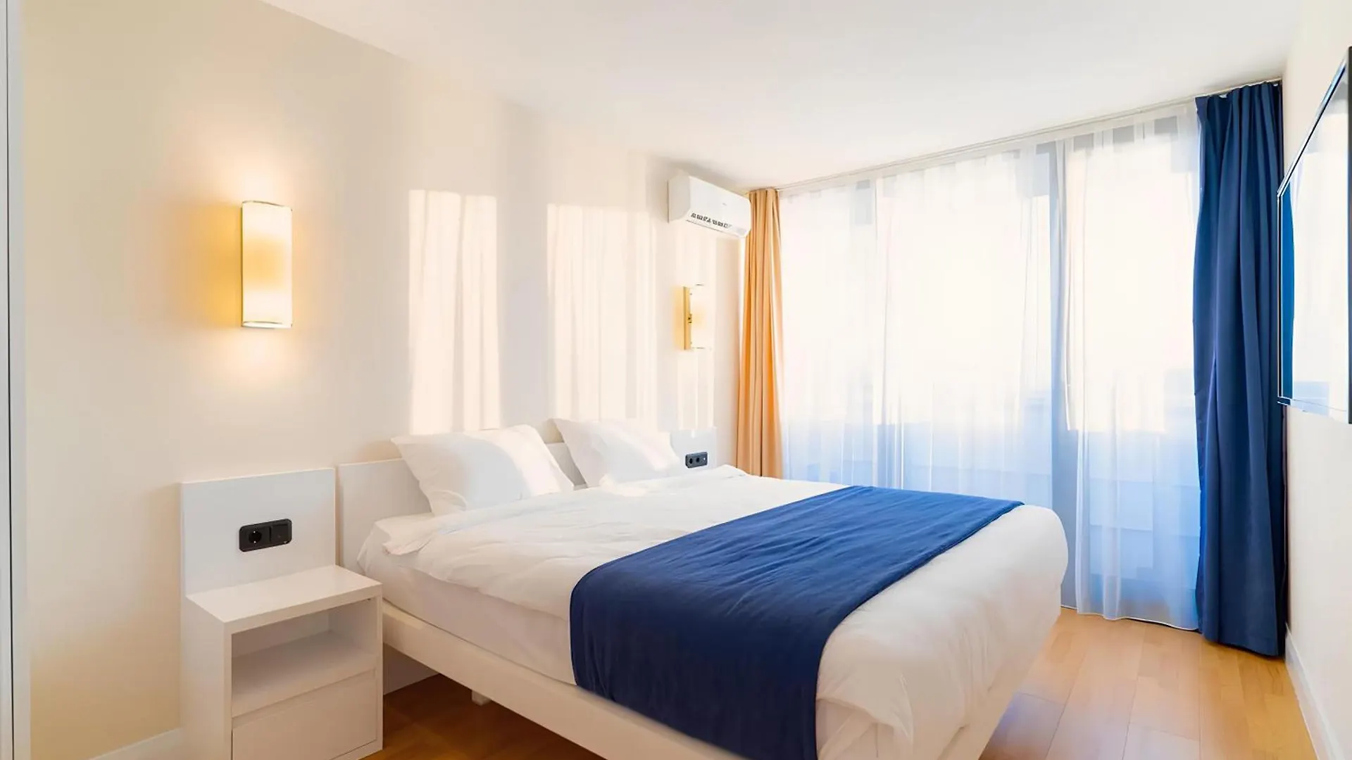 Sea View Panoramic Aparthotel Batumi